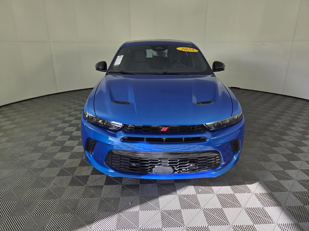 Certified 2025 Dodge Hornet R/T w/ Tech Pack image 3