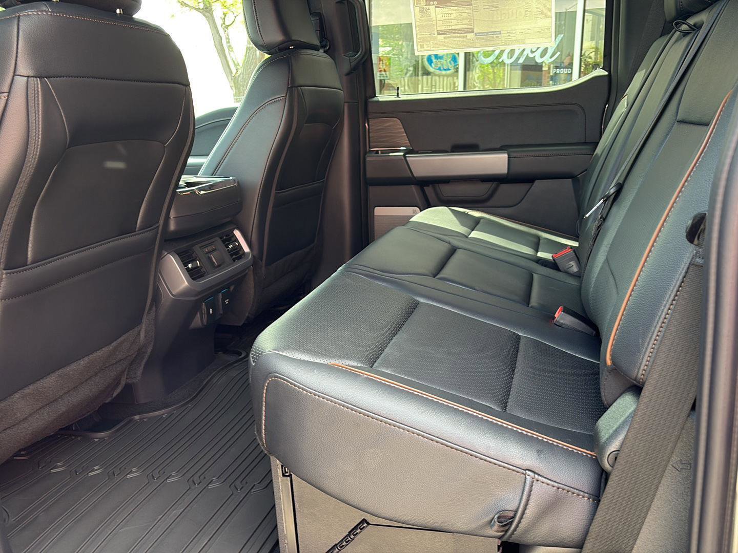 Used 2025 Ford F150 Lariat w/ Equipment Group 502A High AWD/4WD image 5
