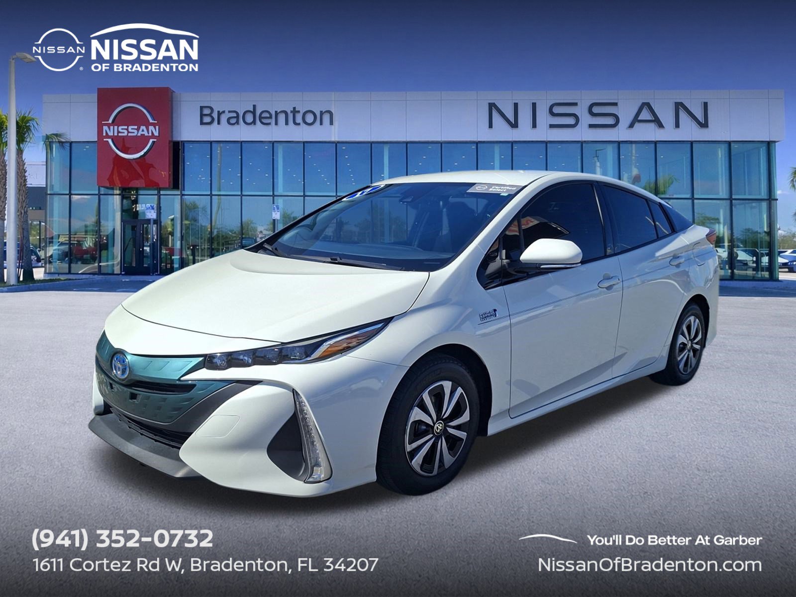 Used 2017 Toyota Prius Prime Plus image 1