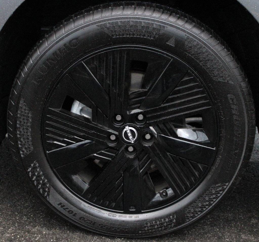 Certified 2025 Nissan Murano SV image 10