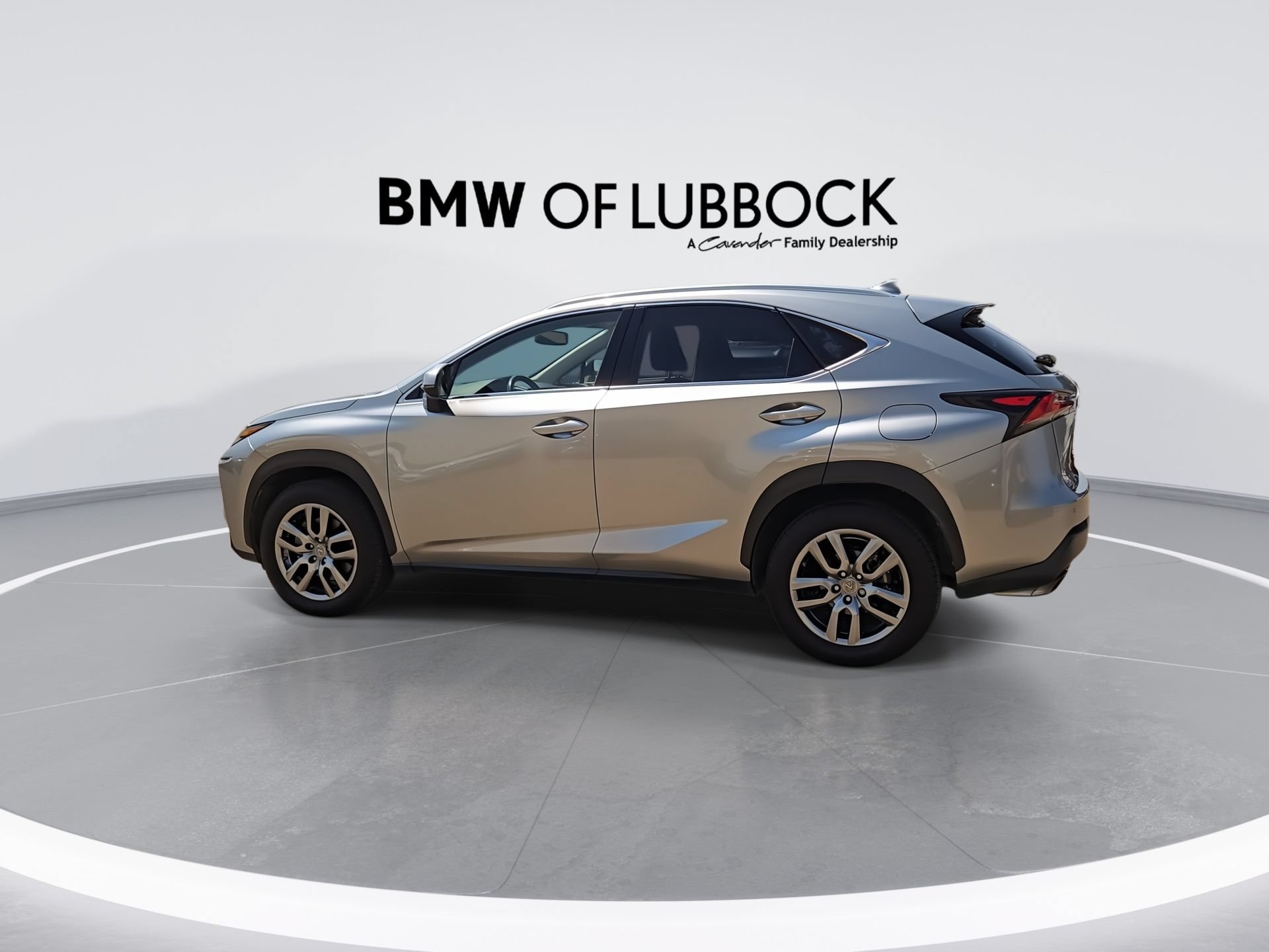 Used 2015 Lexus NX 200t FWD w/ Luxury Package image 6