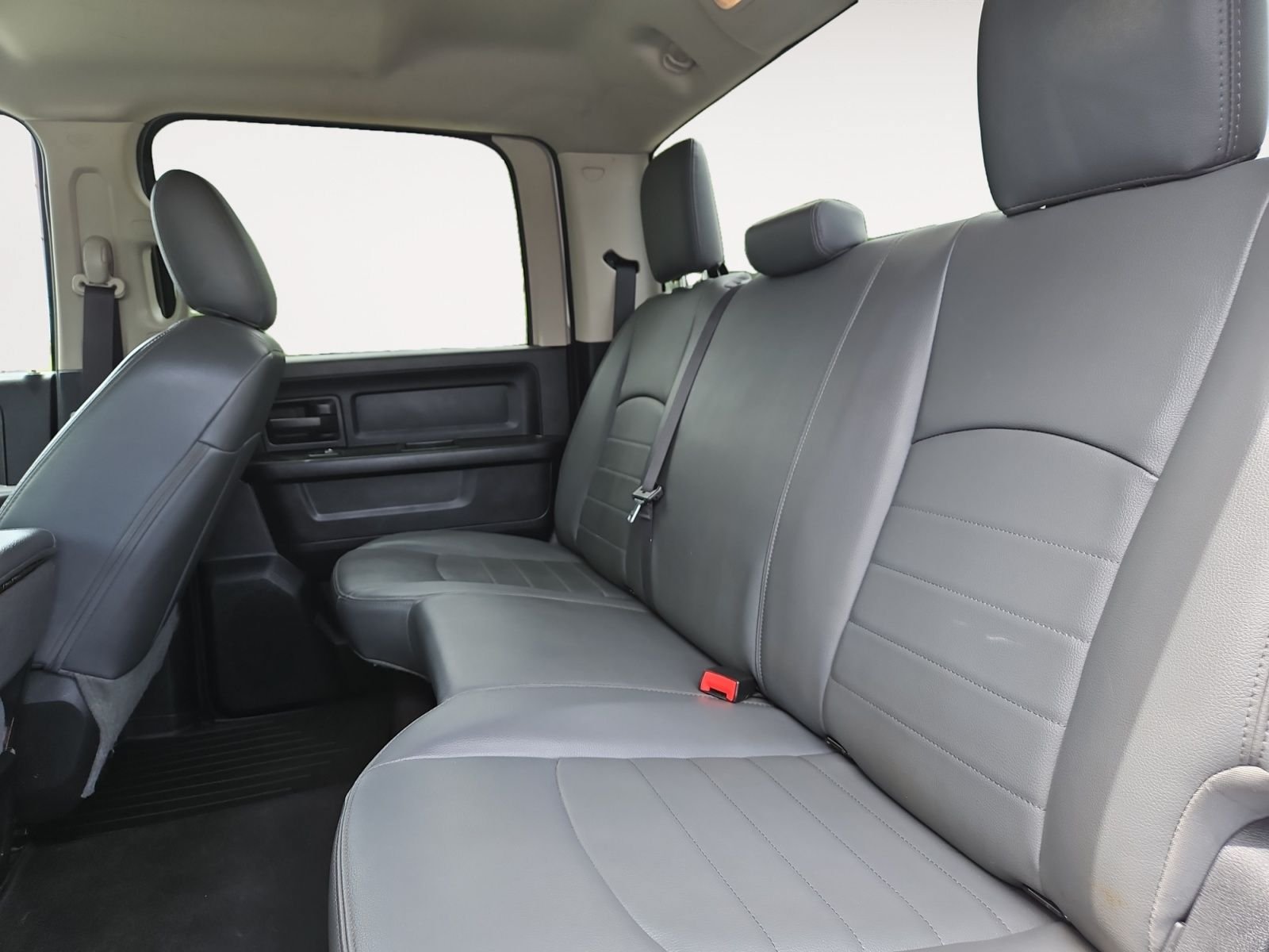 Used 2017 RAM 2500 Tradesman w/ Chrome Appearance Group AWD/4WD image 13