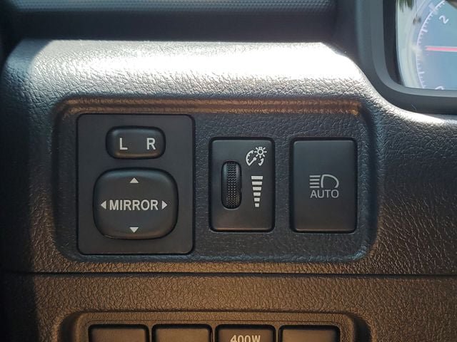 Used 2023 Toyota 4Runner TRD Off-Road Premium w/ Moonroof Package AWD/4WD image 35