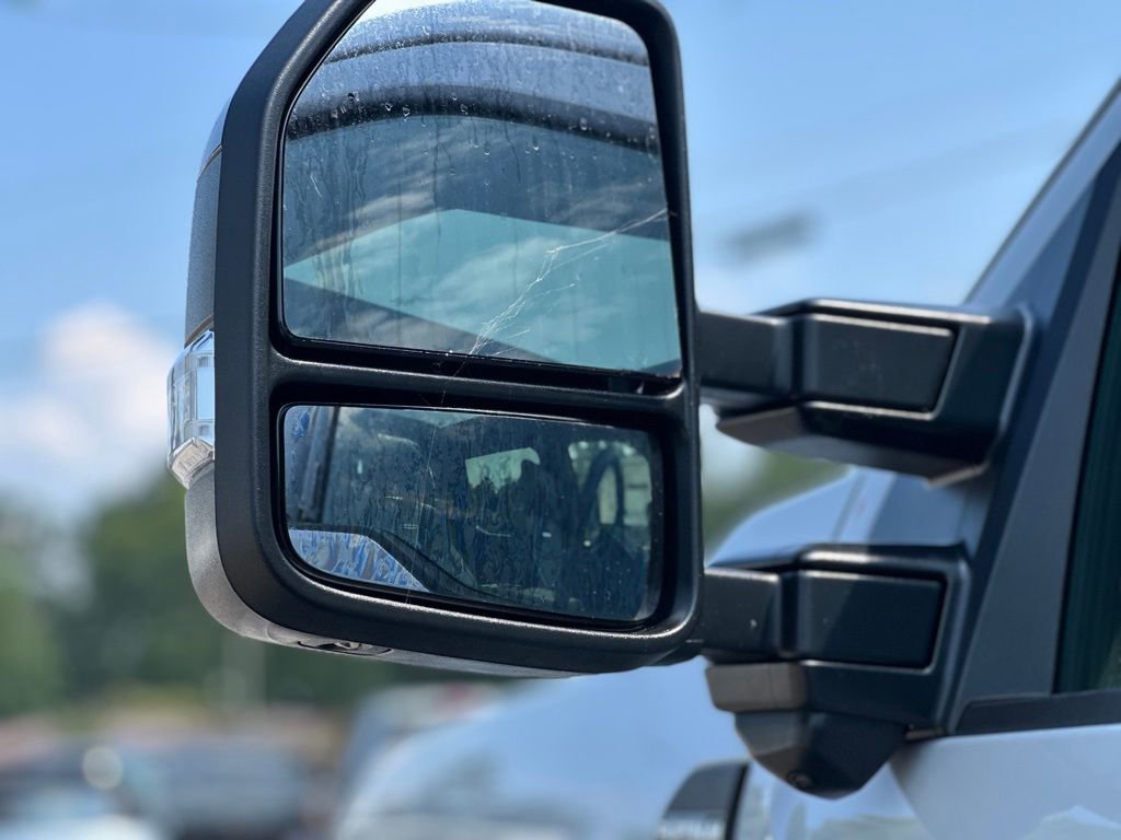 New 2026 Ford F350 Platinum image 18