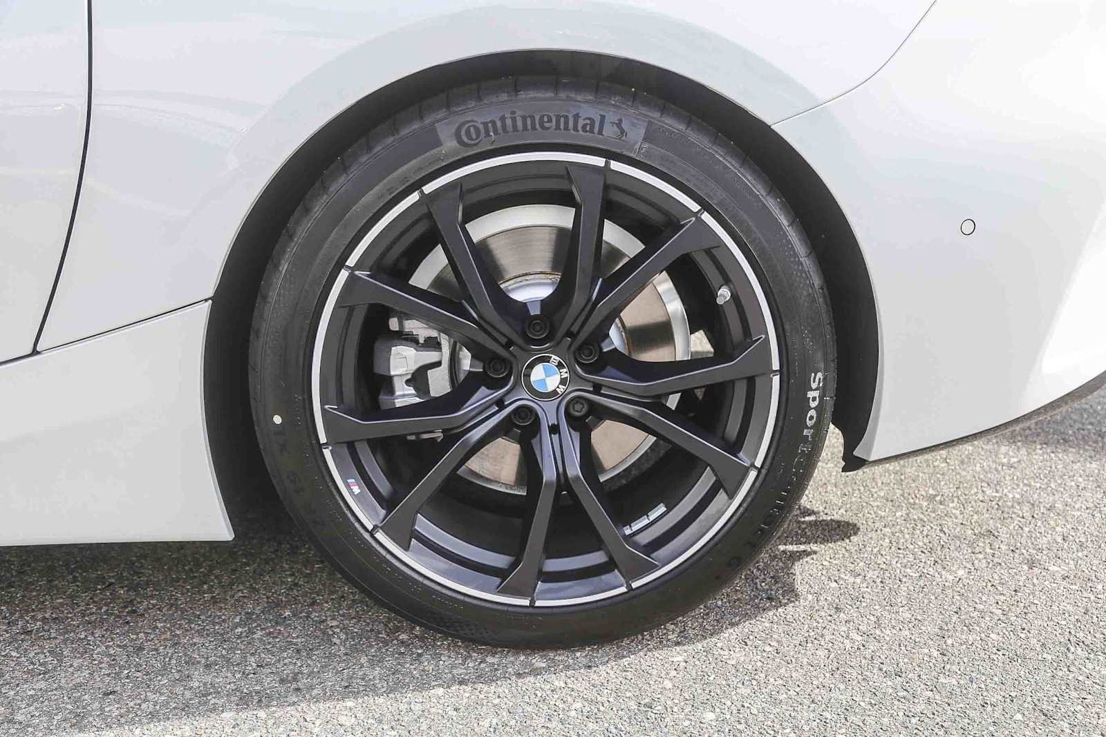 Used 2026 BMW Z4 sDrive30i w/ Premium Package image 8