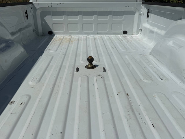 Used 2022 RAM 3500 Laramie AWD/4WD image 9