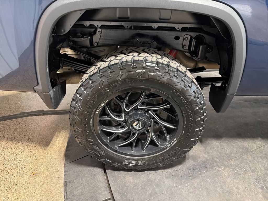 Used 2022 Chevrolet Silverado 3500 High Country w/ Z71 Off-Road Package AWD/4WD image 28
