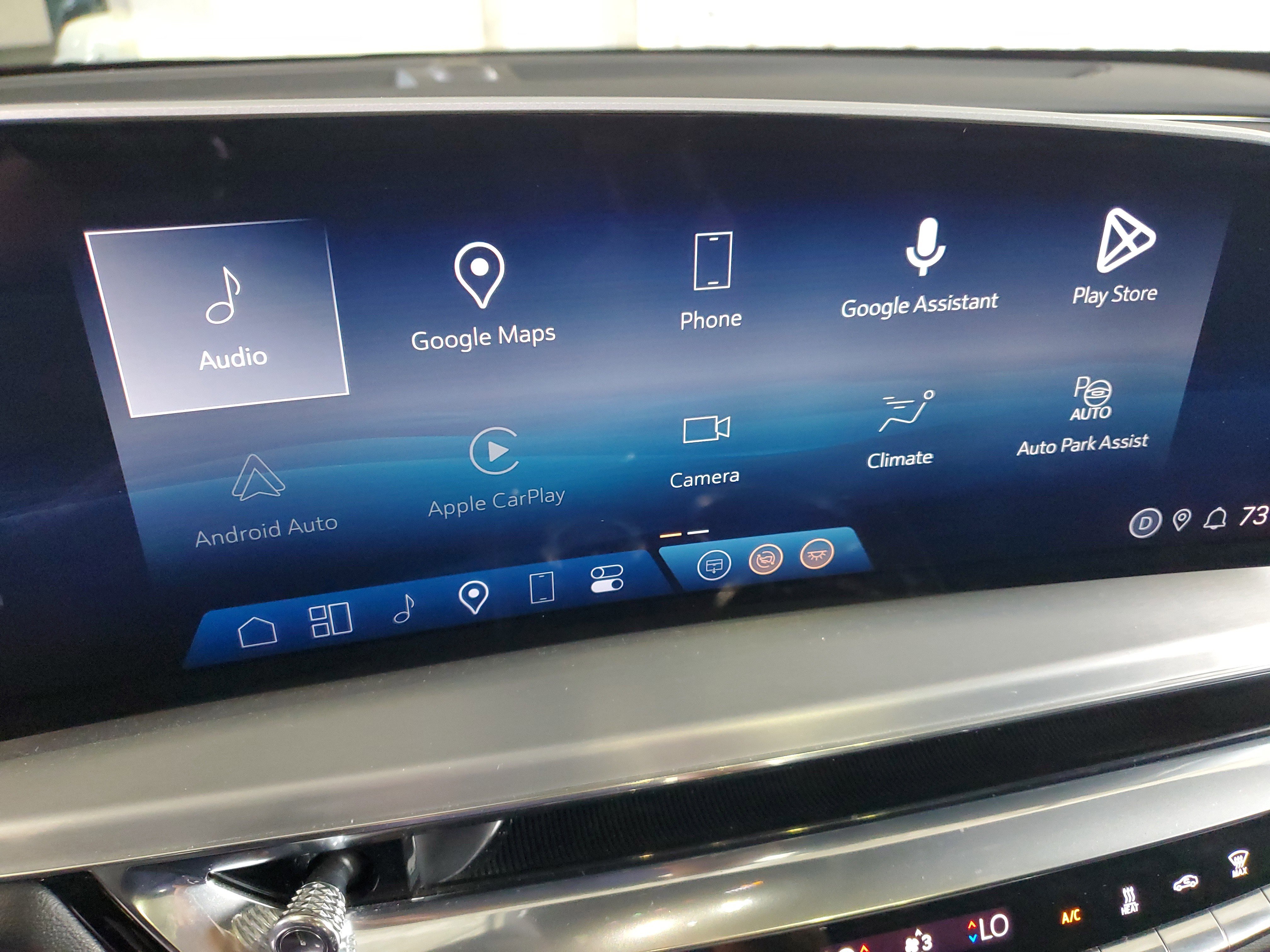 Used 2024 Cadillac Lyriq Luxury image 25