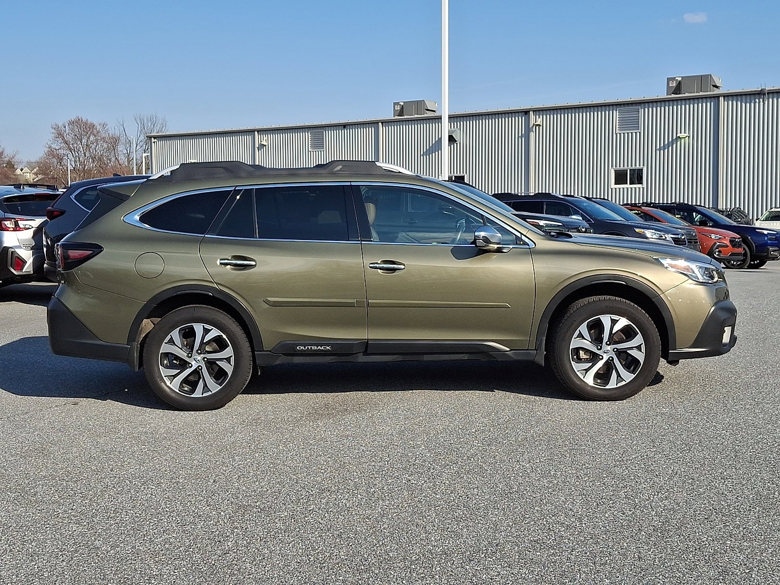 Used 2021 Subaru Outback Touring XT AWD/4WD image 7