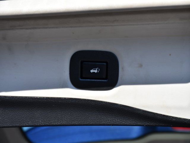Used 2019 Nissan Rogue SL image 27
