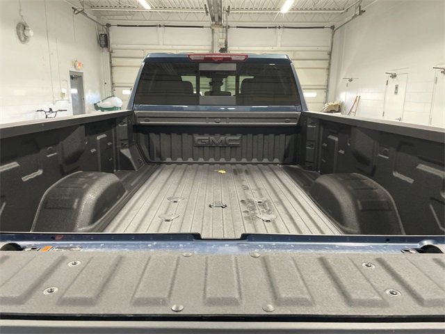 New 2026 GMC Sierra 3500 Denali w/ Denali Reserve Package image 15