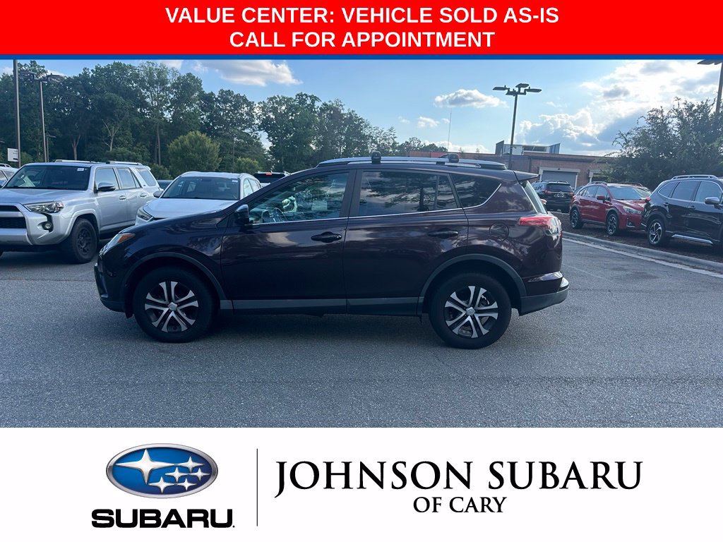 Used 2016 Toyota RAV4 LE FWD image 5