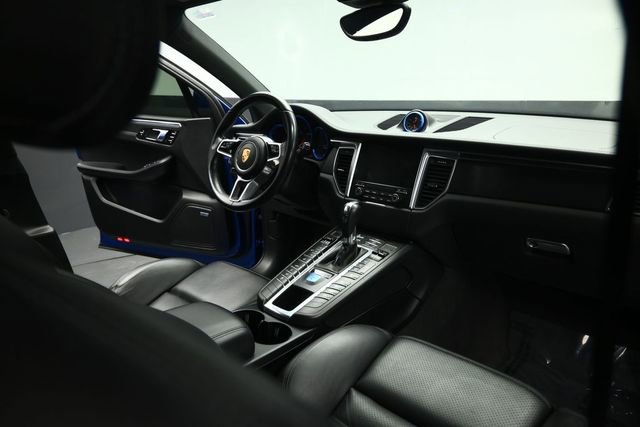 Used 2018 Porsche Macan GTS AWD/4WD image 67