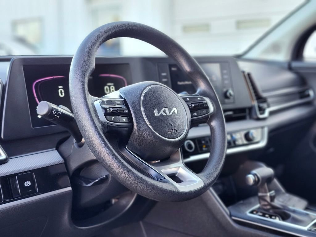 Certified 2023 Kia Sportage LX image 18