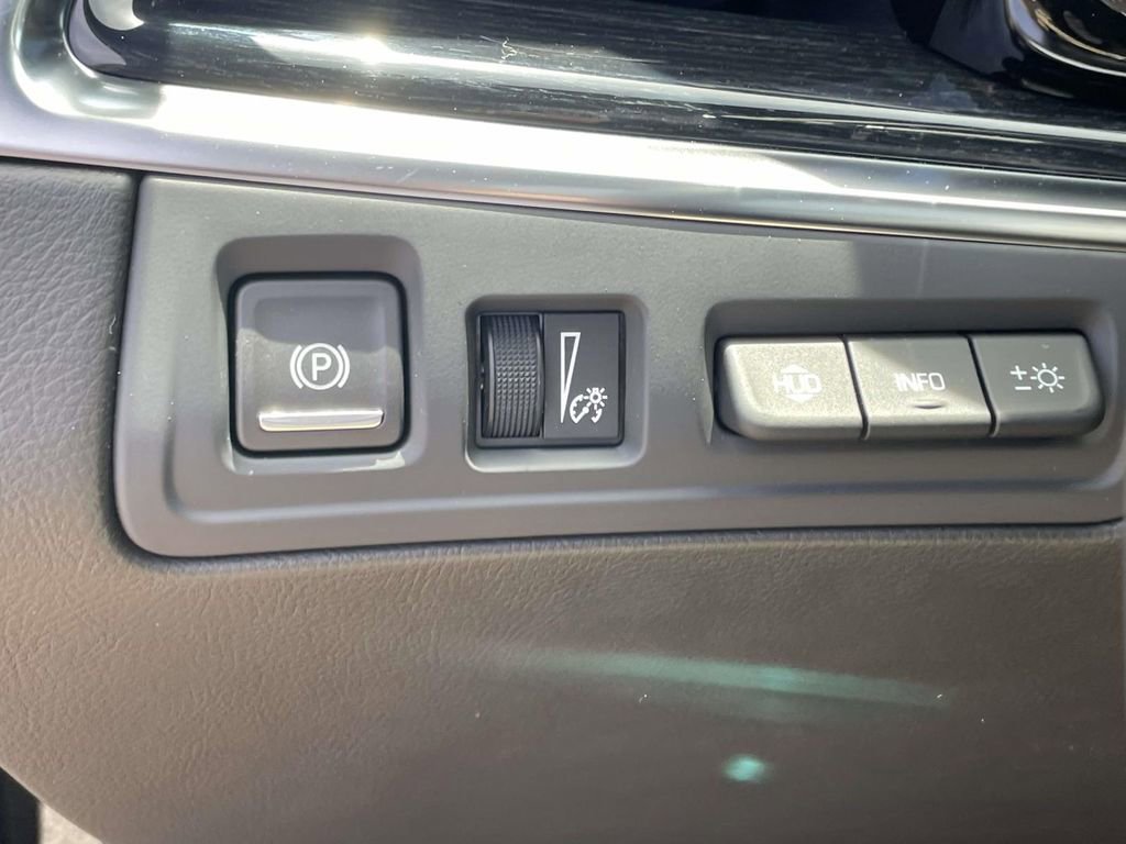 New 2026 Cadillac XT5 Premium Luxury w/ Driver Assist Package FWD image 22