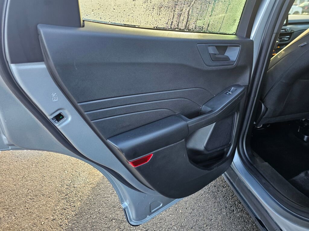 Used 2024 Ford Escape Active image 11