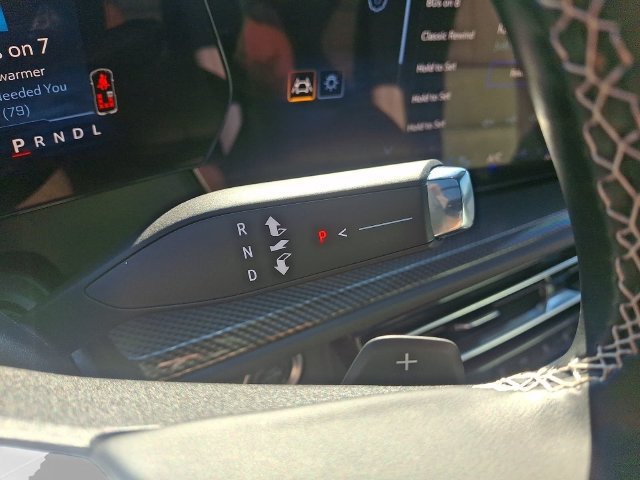 Used 2025 Chevrolet Traverse High Country w/ LPO, Floor Liner Package FWD image 18