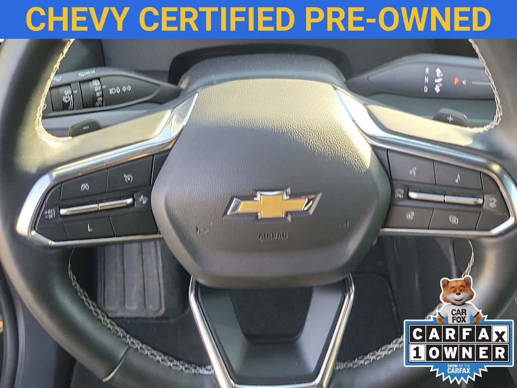 Used 2025 Chevrolet Traverse LT image 19