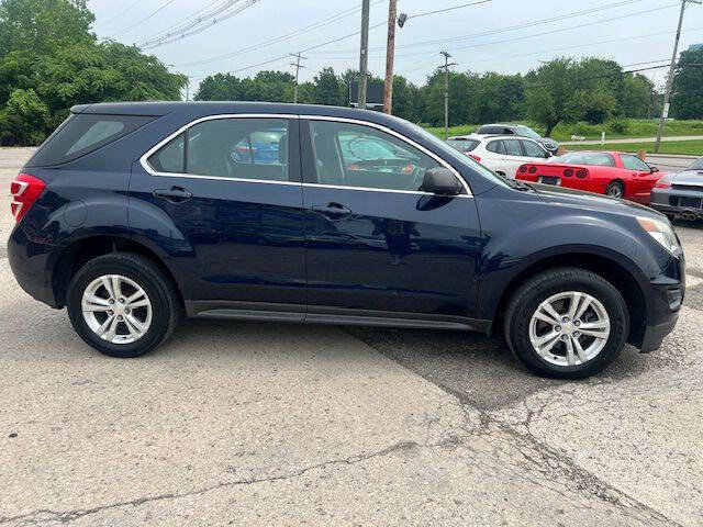 Used 2017 Chevrolet Equinox LS image 7