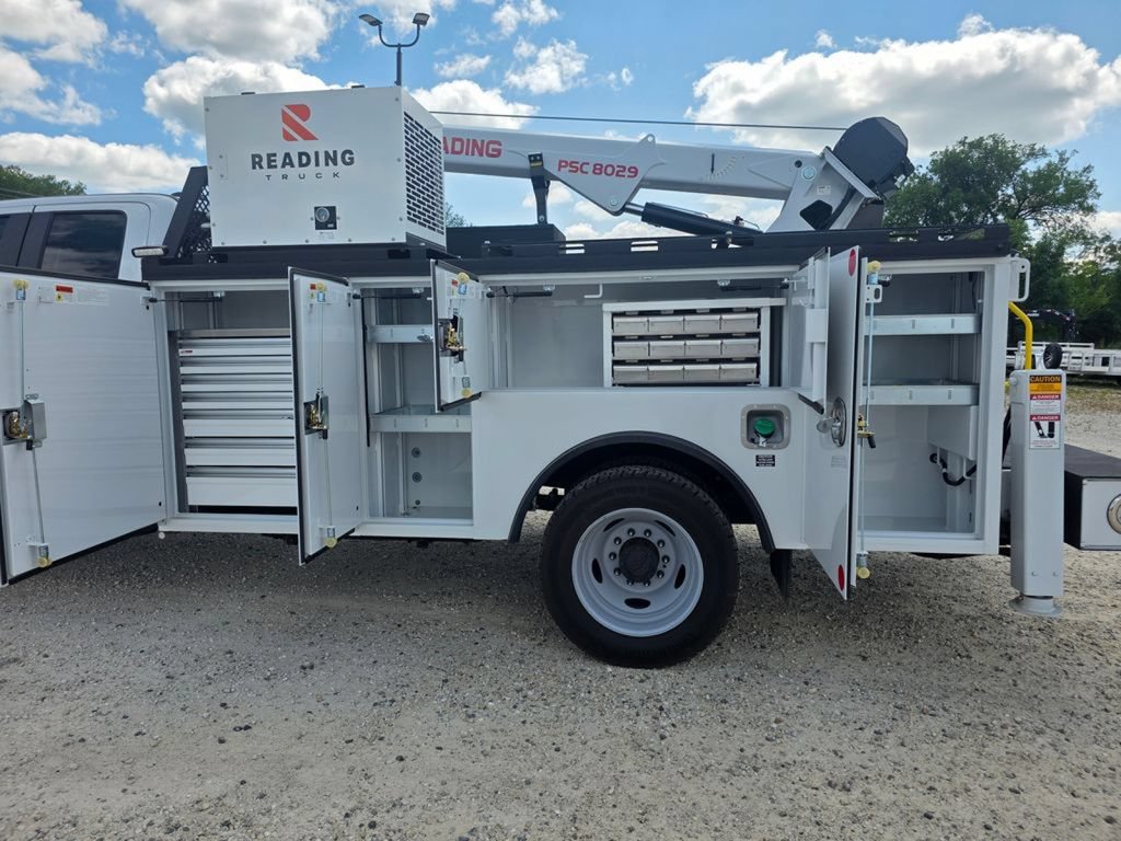 New 2026 Ford F550 4x4 Supercab Super Duty image 18