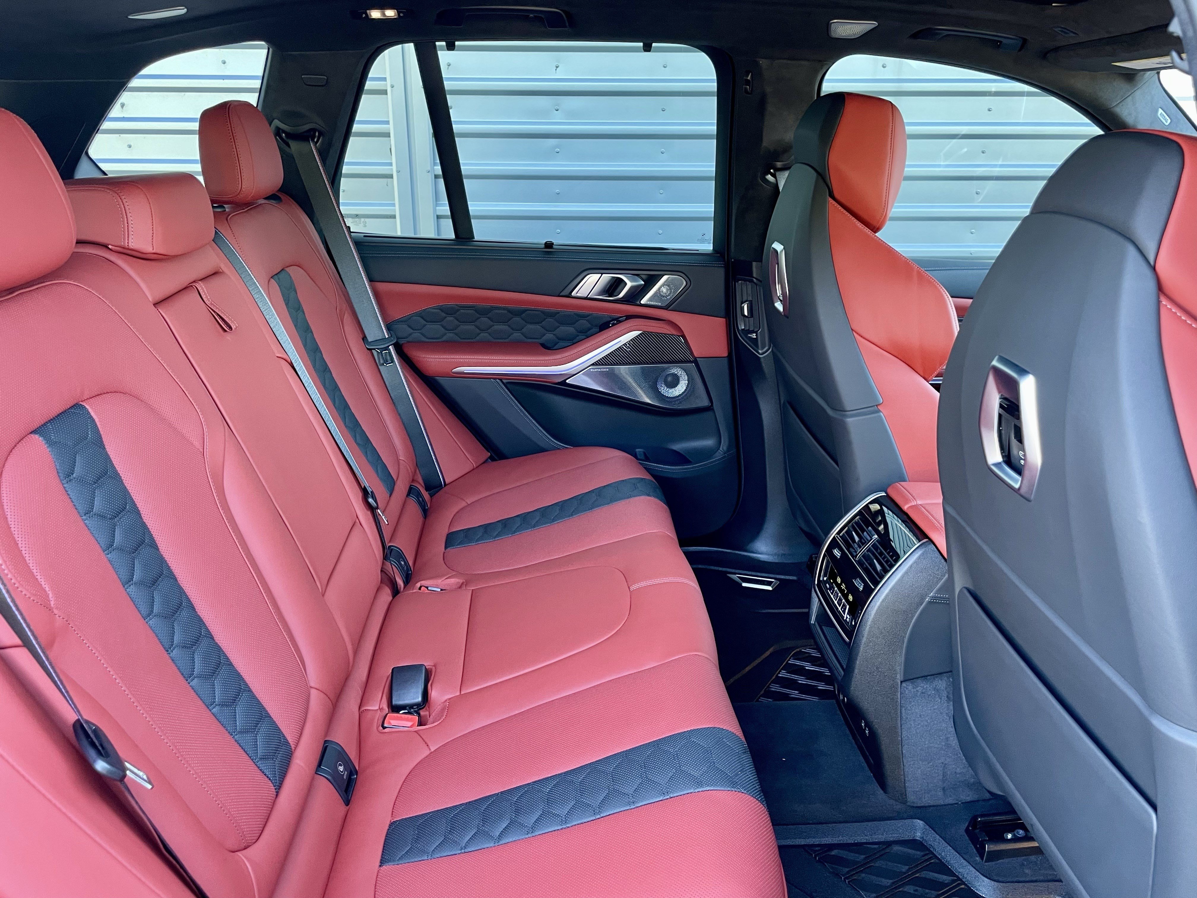 Used 2025 BMW X5 M Competition w/ Executive Package AWD/4WD image 31