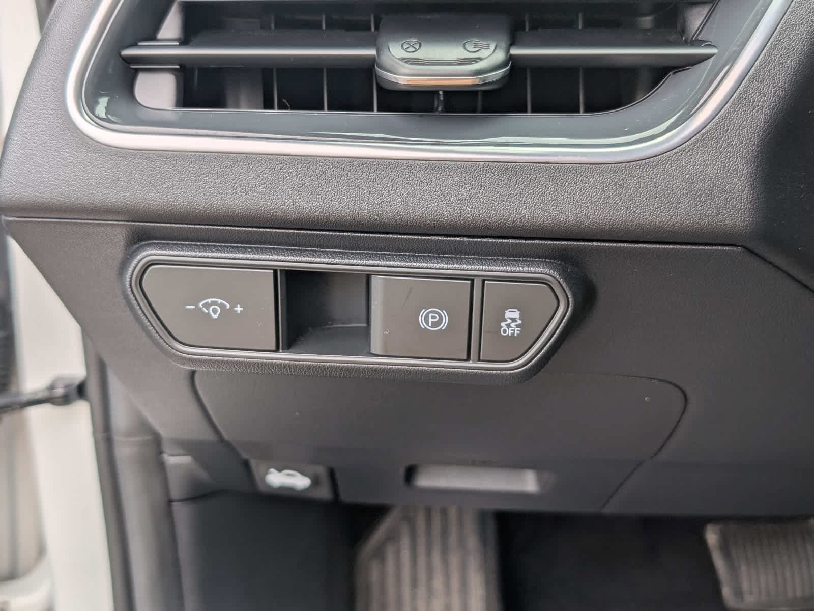 Used 2025 Kia K4 EX FWD image 19