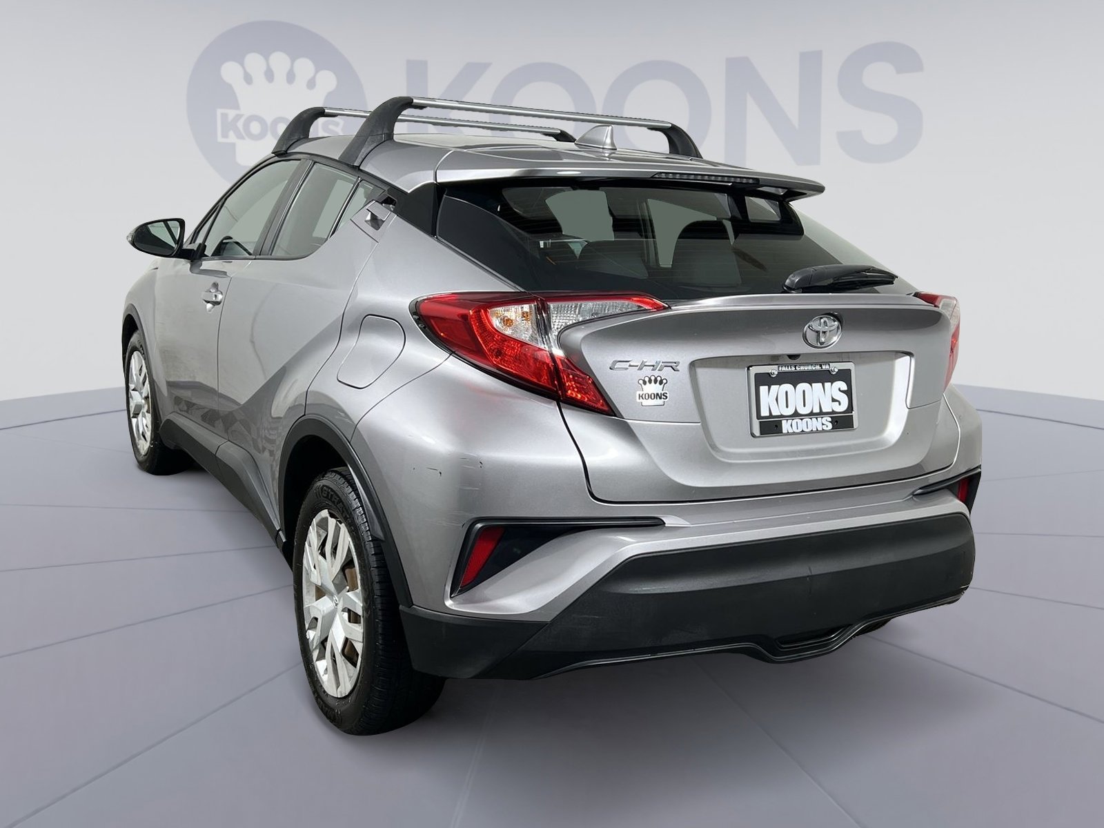 Used 2019 Toyota C-HR LE image 2