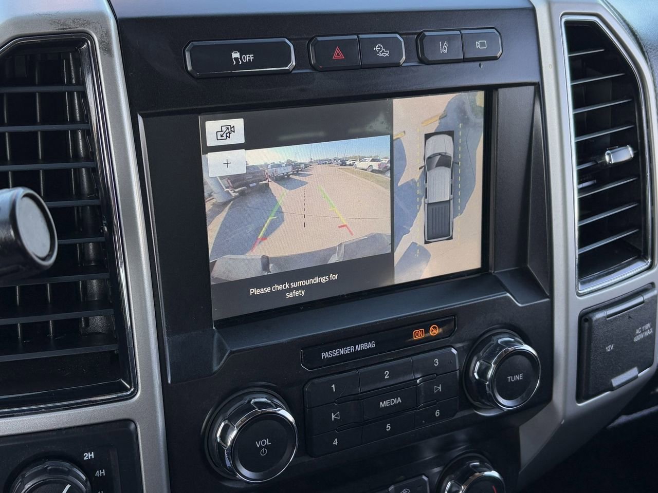 Used 2020 Ford F250 Lariat w/ Tremor Off-Road Package image 22