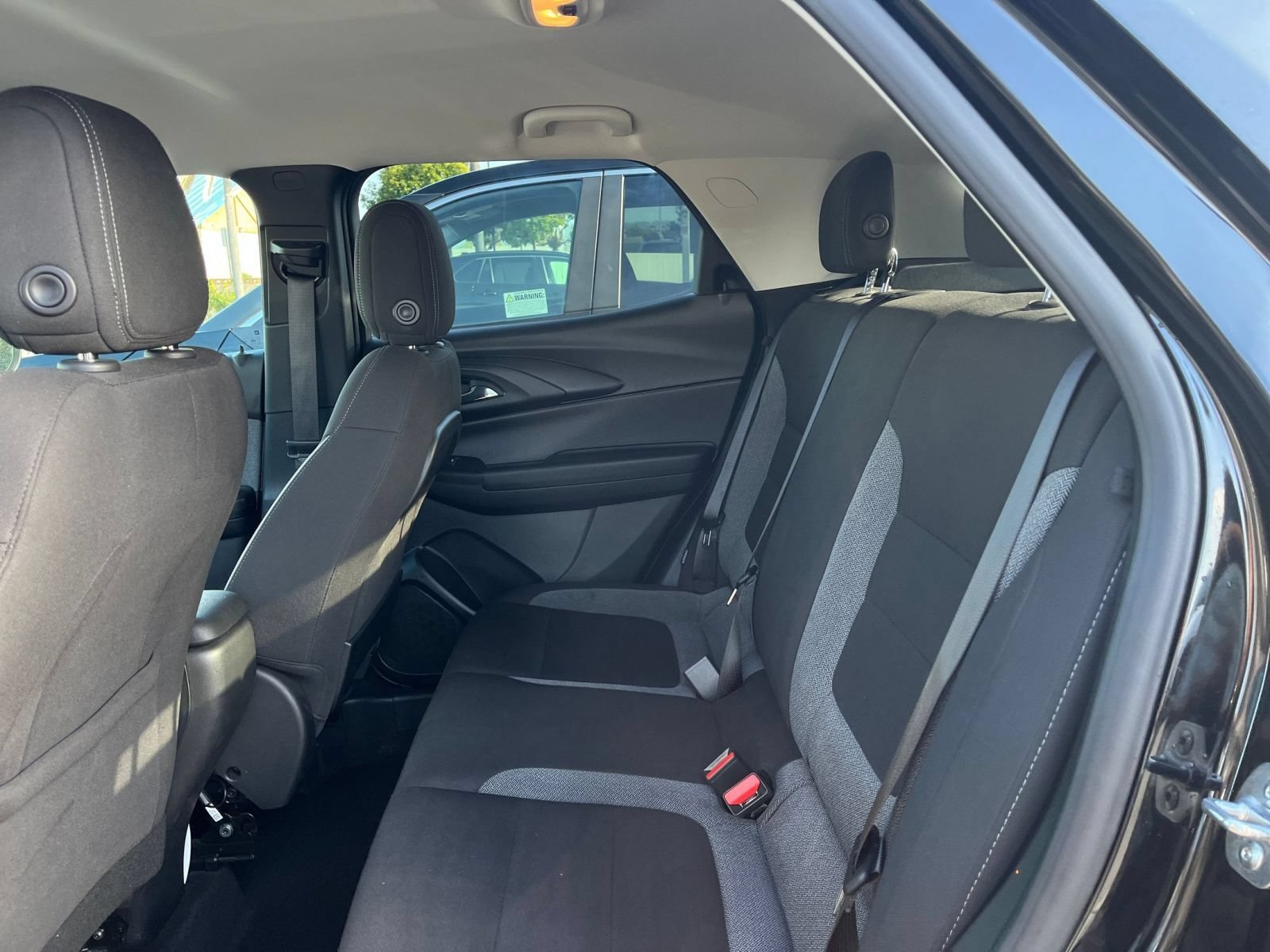 Used 2025 Chevrolet TrailBlazer LT FWD image 27
