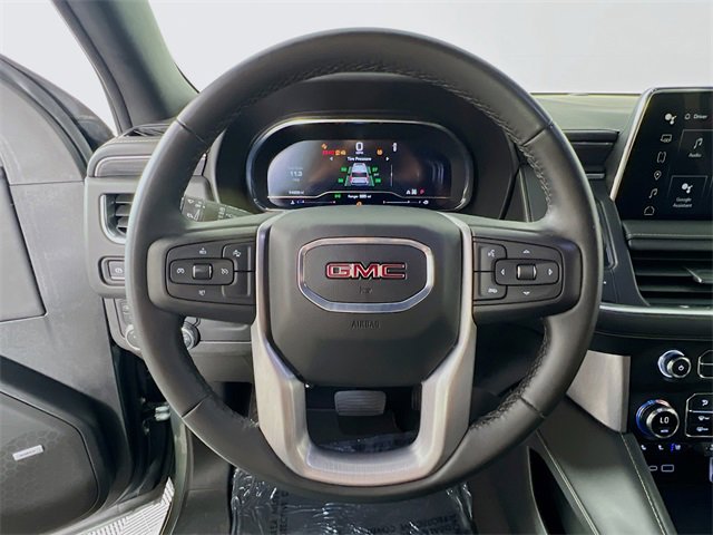 Used 2024 GMC Yukon SLT image 12