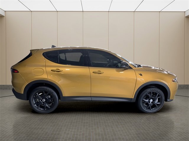 Used 2024 Dodge Hornet GT w/ GT Blacktop Package image 6