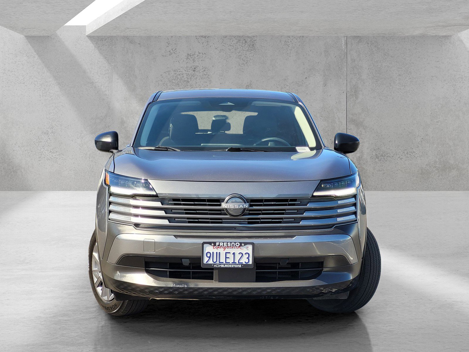 Used 2025 Nissan Kicks S image 2