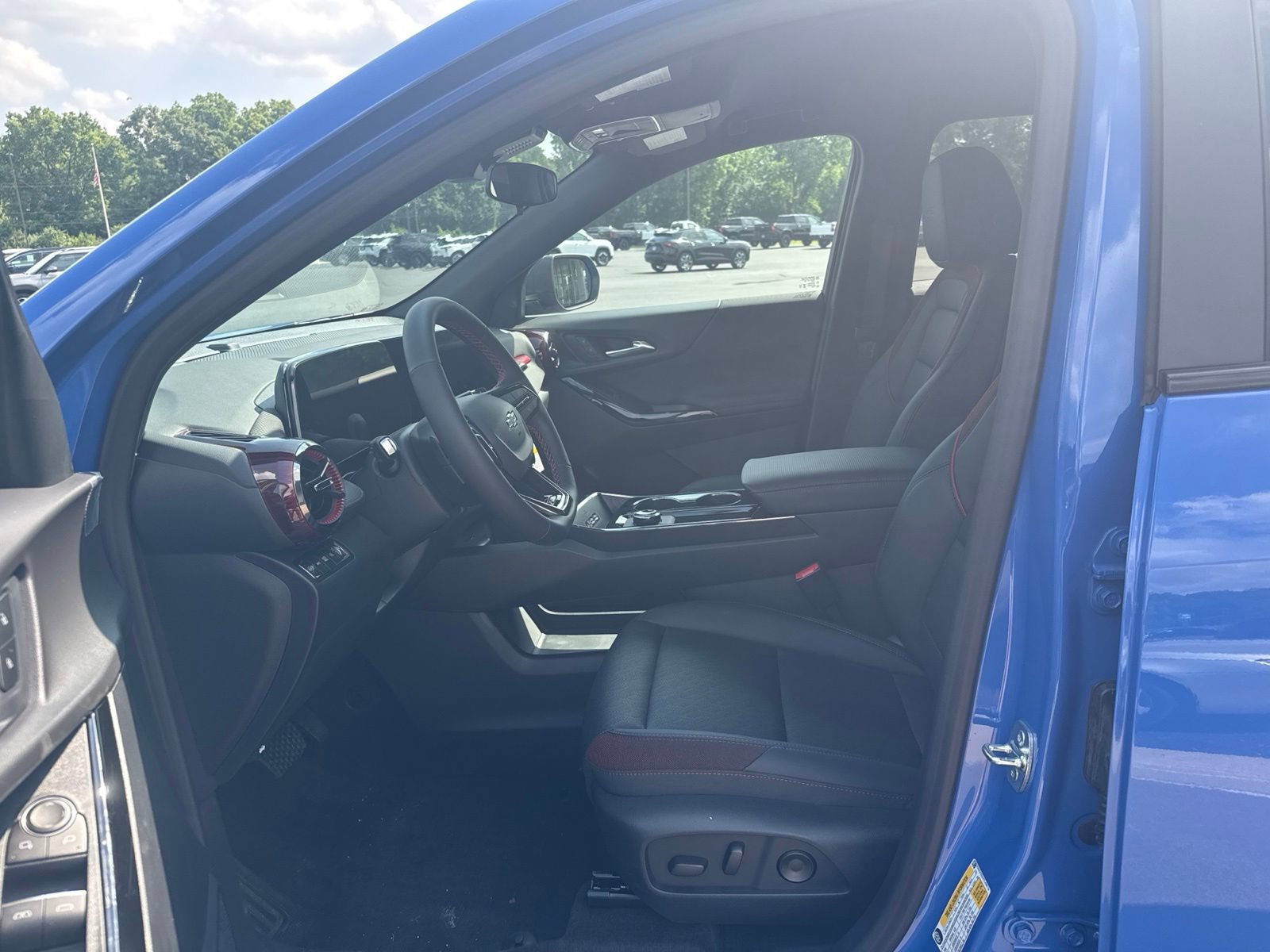 New 2026 Chevrolet Equinox RS AWD/4WD image 18