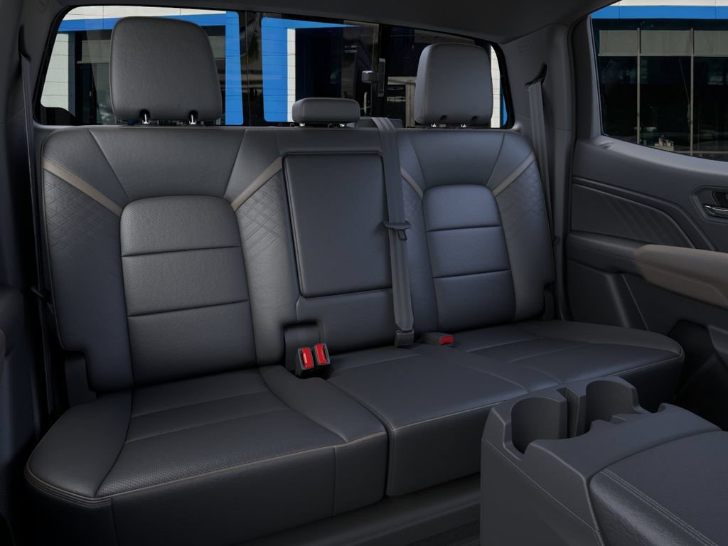 New 2026 GMC Canyon Denali w/ LPO, Denali Black Edition AWD/4WD image 18