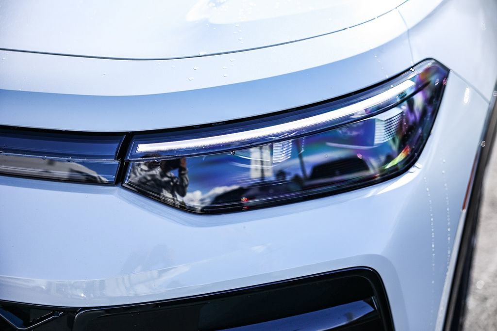 New 2026 Volkswagen Tiguan SE R-Line image 22