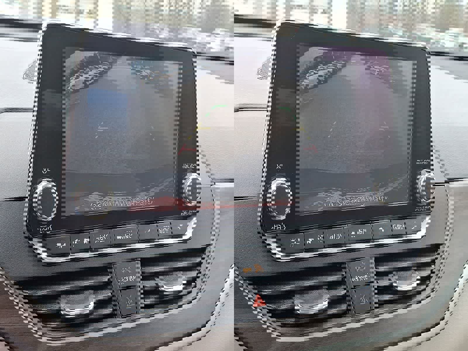 Used 2024 Nissan Altima 2.5 SV image 18