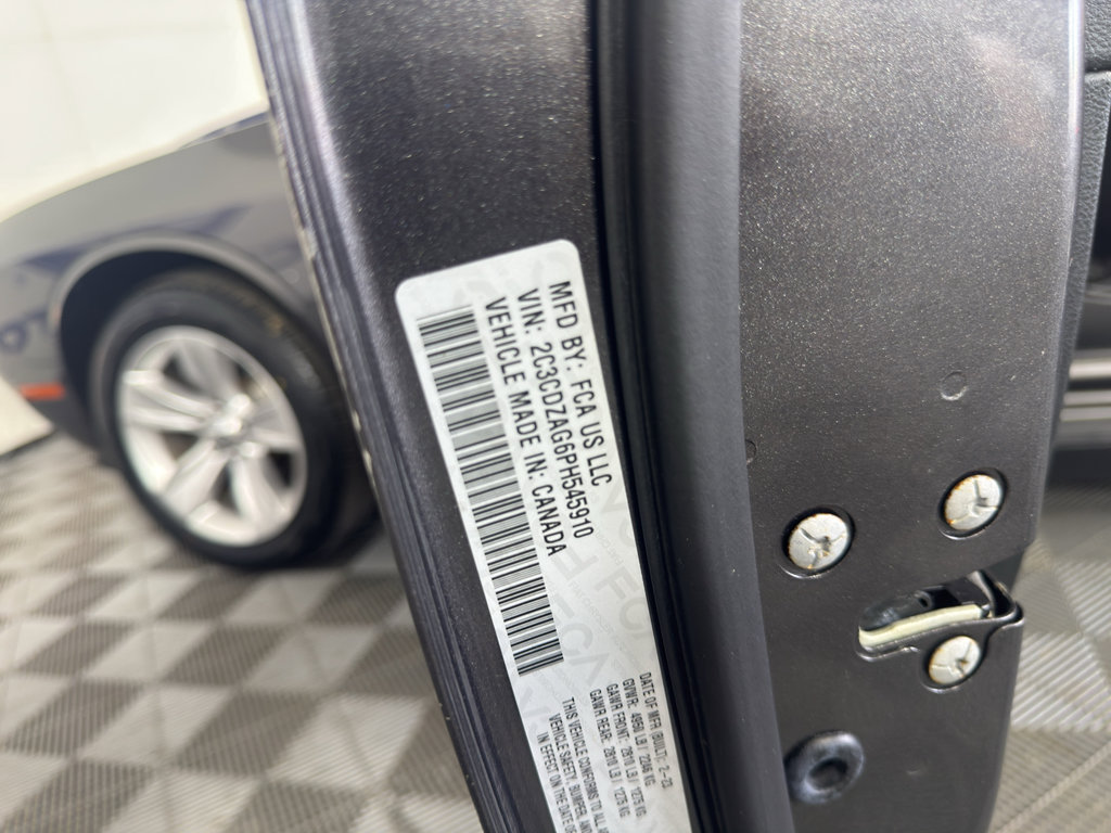Used 2023 Dodge Challenger SXT RWD image 13