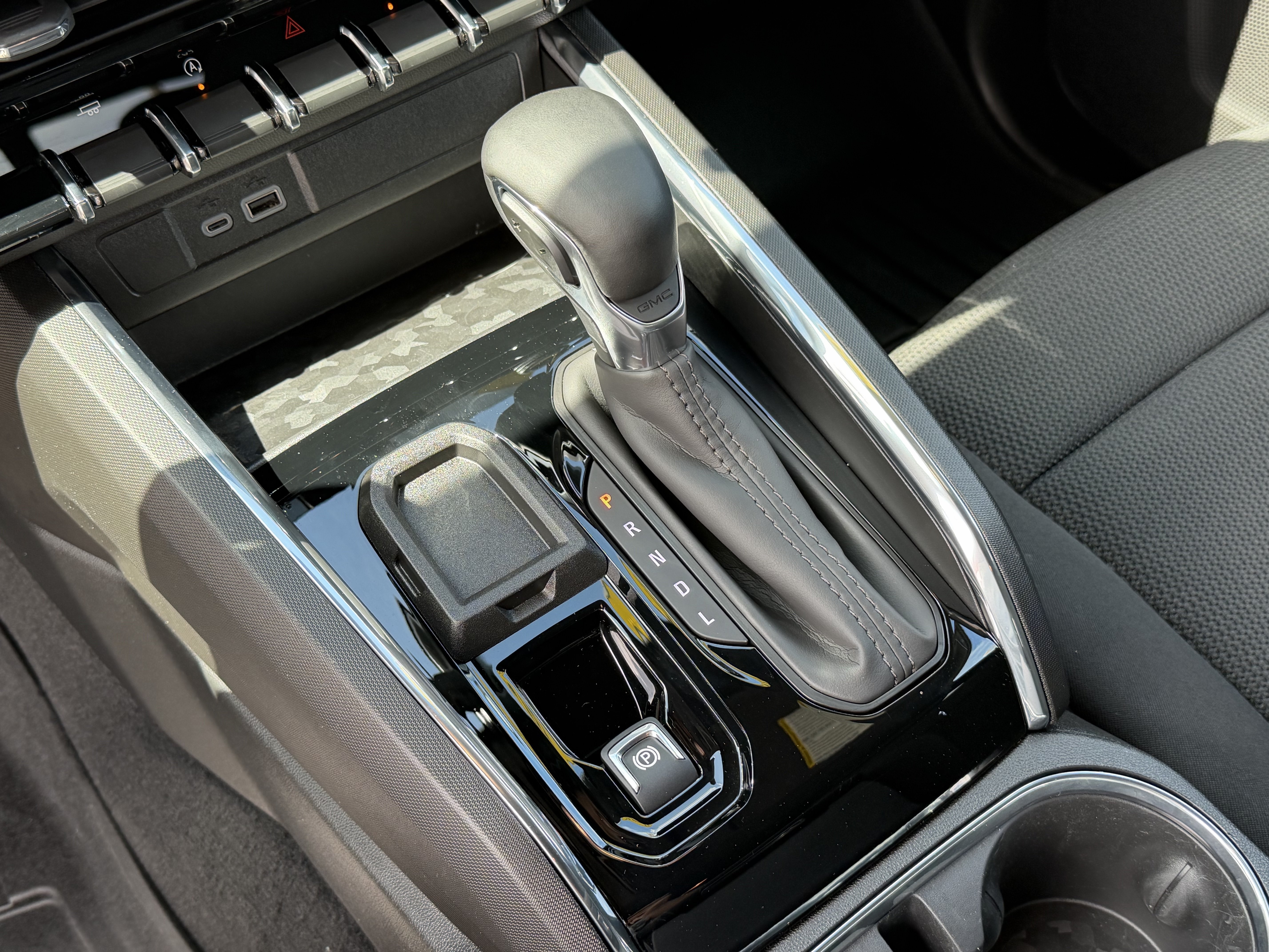 Used 2025 GMC Canyon Elevation w/ Convenience Package RWD image 25