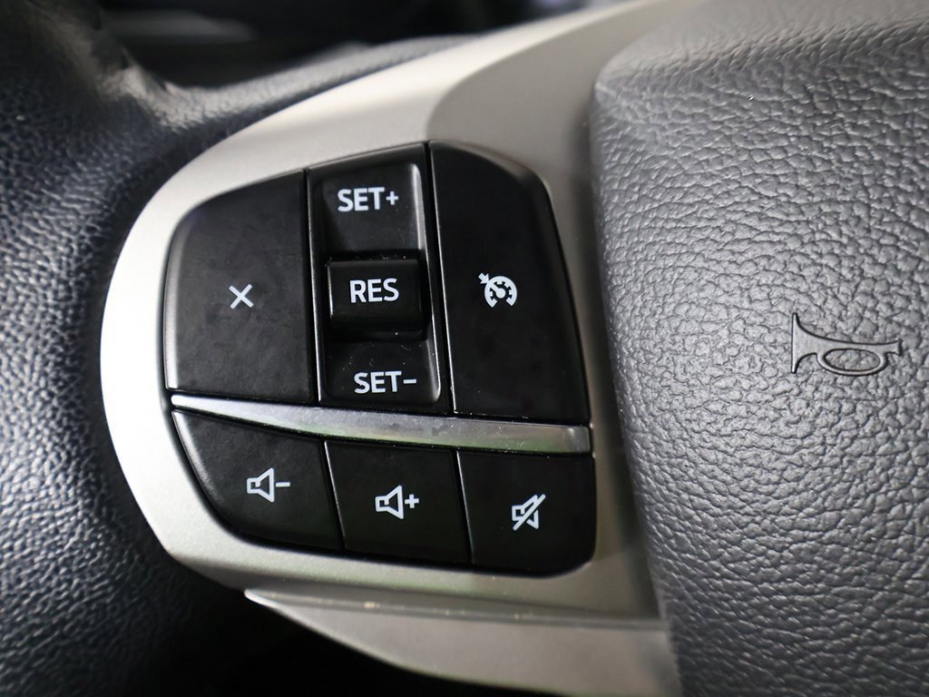 Used 2022 Ford Explorer XLT image 39