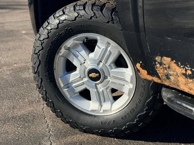 Used 2011 Chevrolet Silverado 1500 LT w/ All-Star Edition AWD/4WD image 24