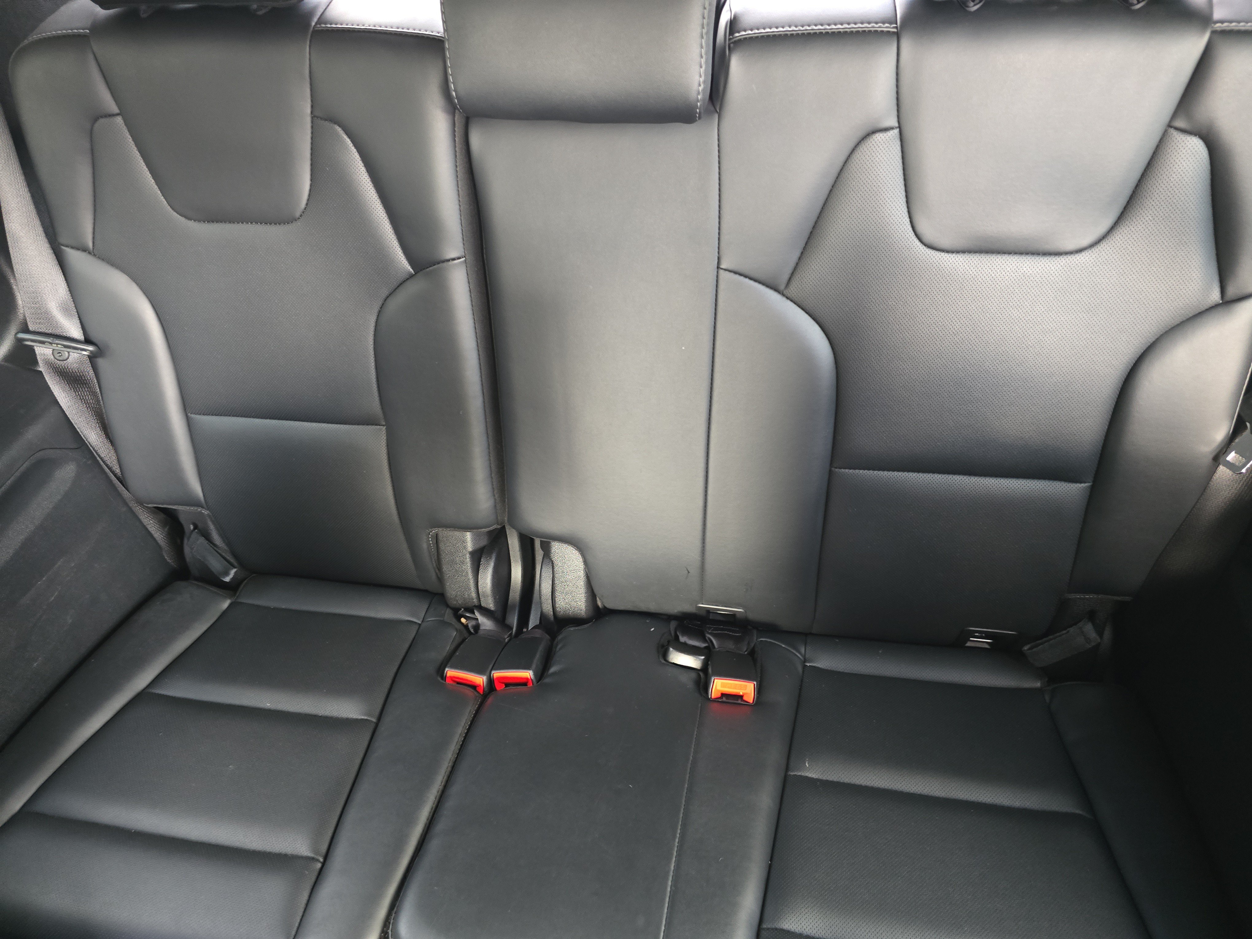 Certified 2024 Kia Telluride S w/ S Sunroof Package FWD image 17