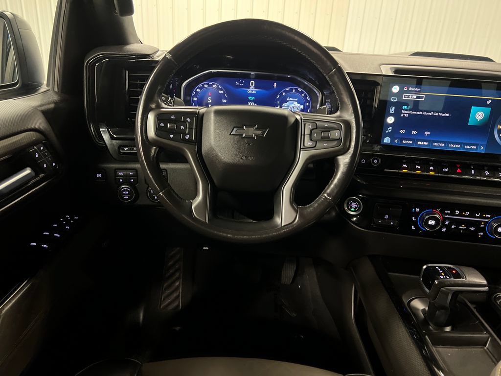 Certified 2022 Chevrolet Silverado 1500 ZR2 w/ Technology Package AWD/4WD image 18