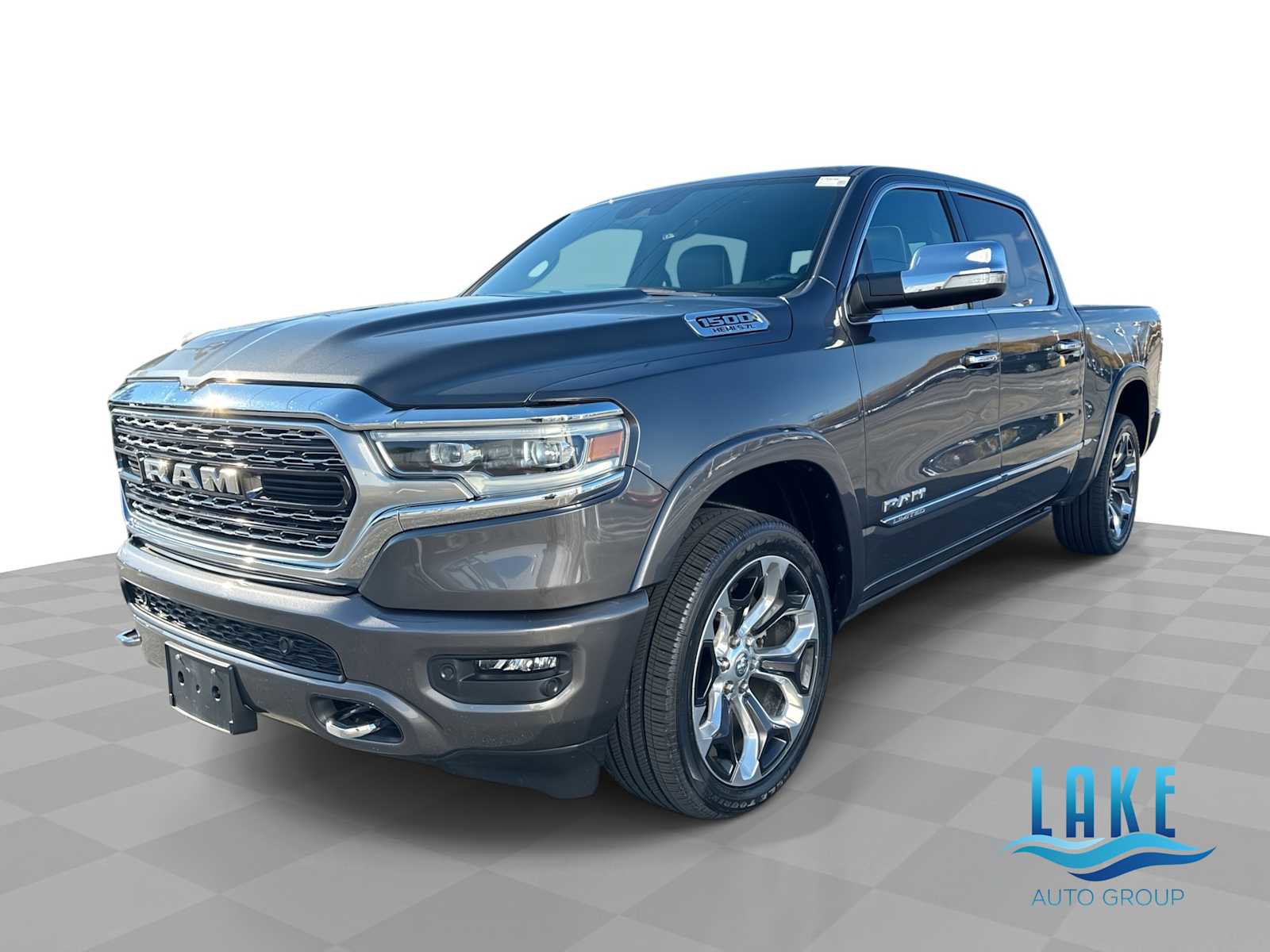 Used 2022 RAM 1500 Limited w/ Body-Colour Bumper Group