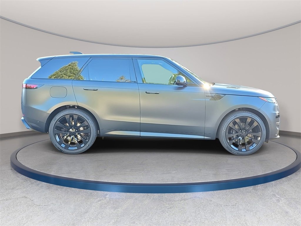 New 2026 Land Rover Range Rover Sport Dynamic SE image 4