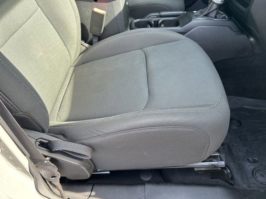 Used 2018 Jeep Wrangler Unlimited Sahara image 49