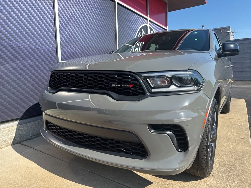 Used 2024 Dodge Durango GT w/ Blacktop Package AWD/4WD image 18