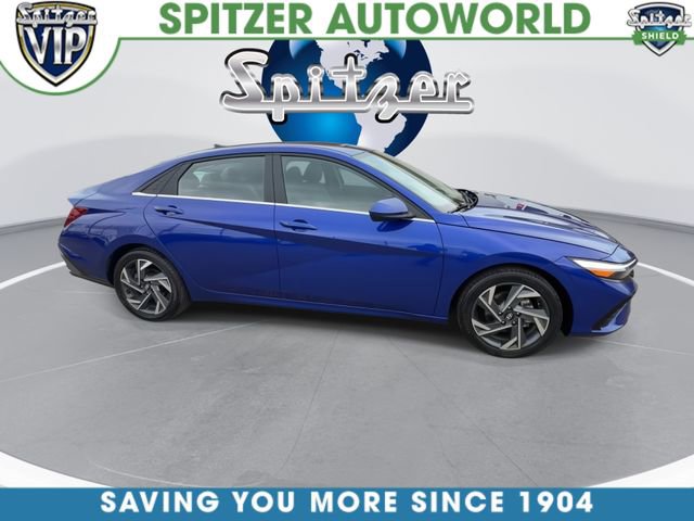 Used 2024 Hyundai Elantra SEL w/ Convenience Package image 10
