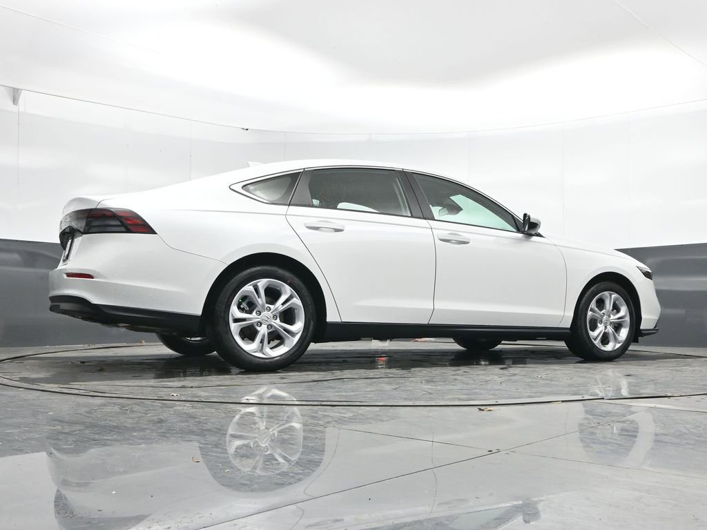 New 2026 Honda Accord LX image 34