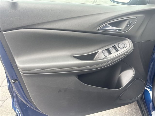 Certified 2023 Buick Encore GX Select w/ Safety Package II image 21