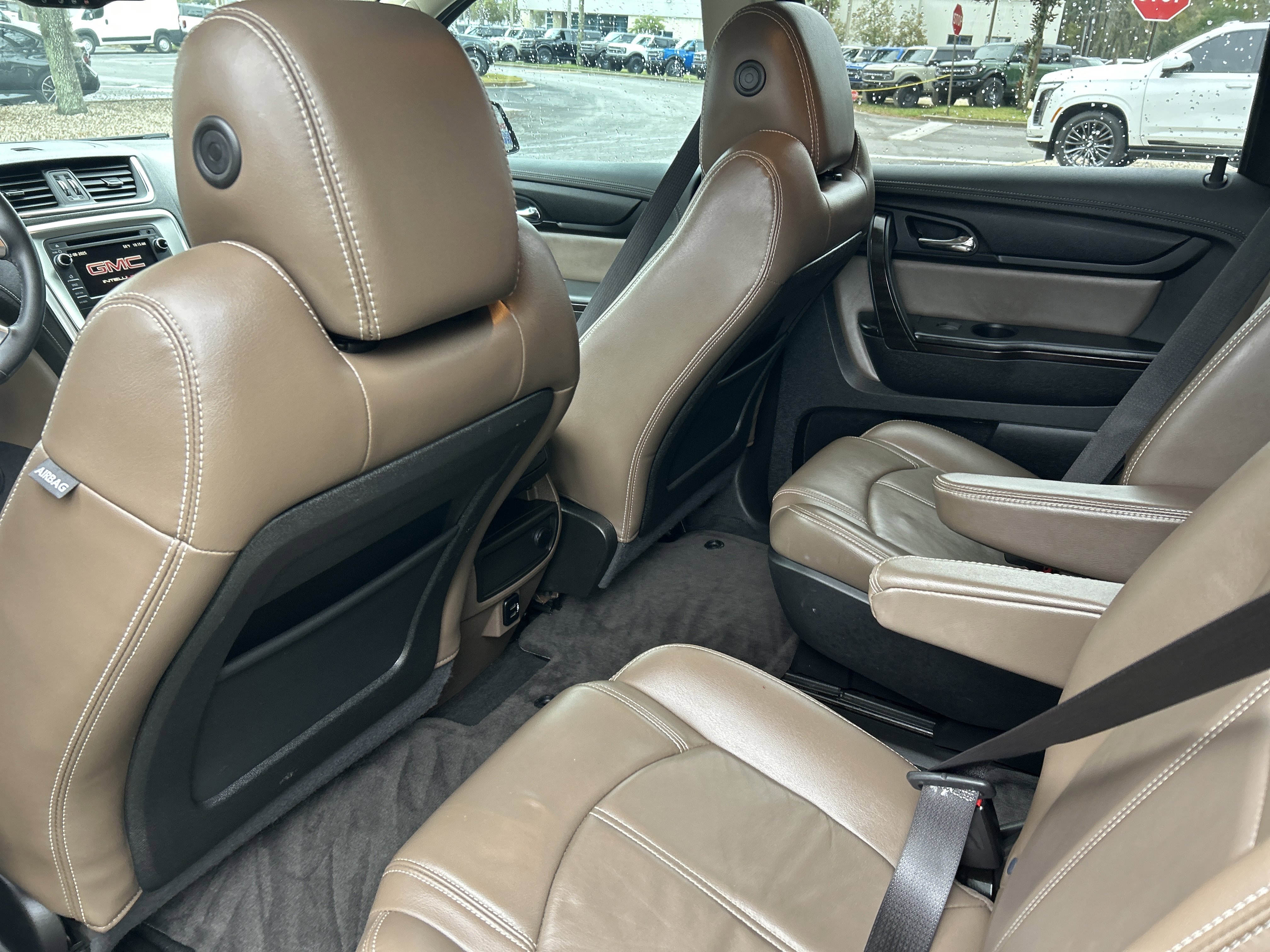 Used 2017 GMC Acadia Limited SLT image 17